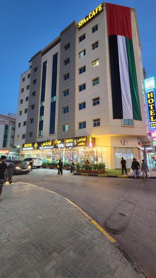 Onyx Hotel Apartments Adschman Exterior foto